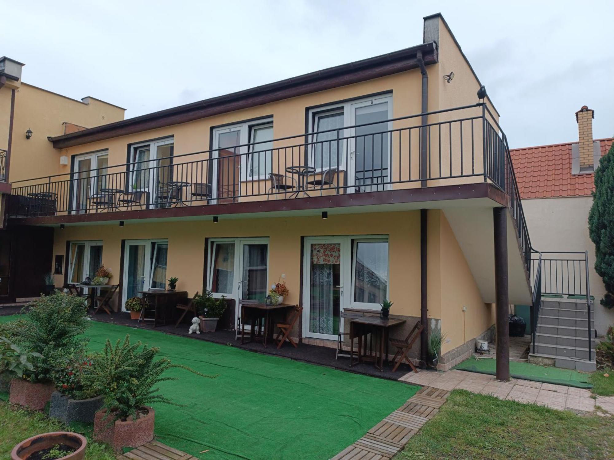 Pokoje Goscinne Wanda Wladyslawowo Exterior foto